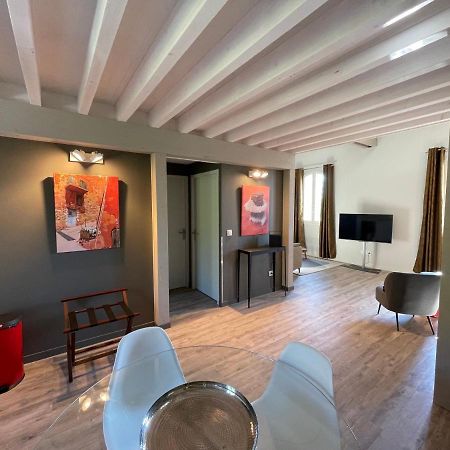 Hotel Estelou Sommières Kültér fotó
