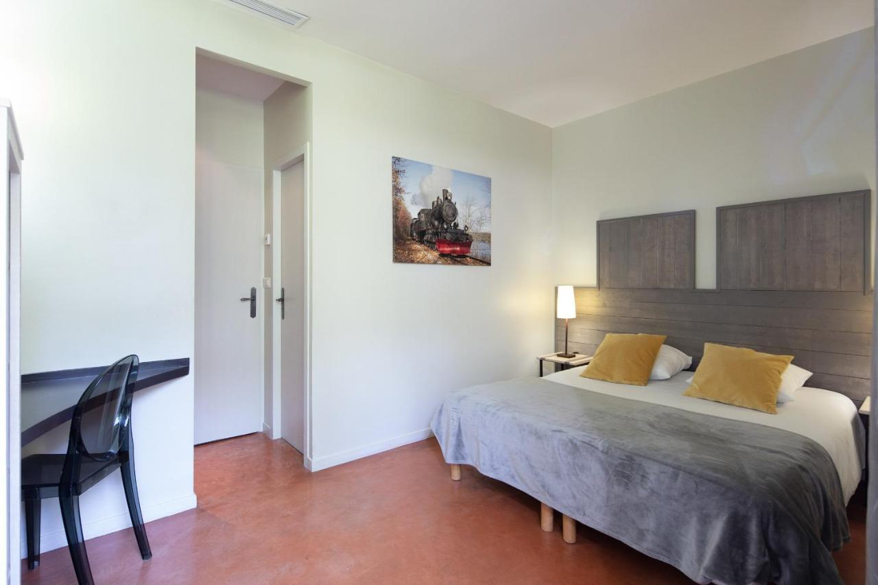 Hotel Estelou Sommières Kültér fotó