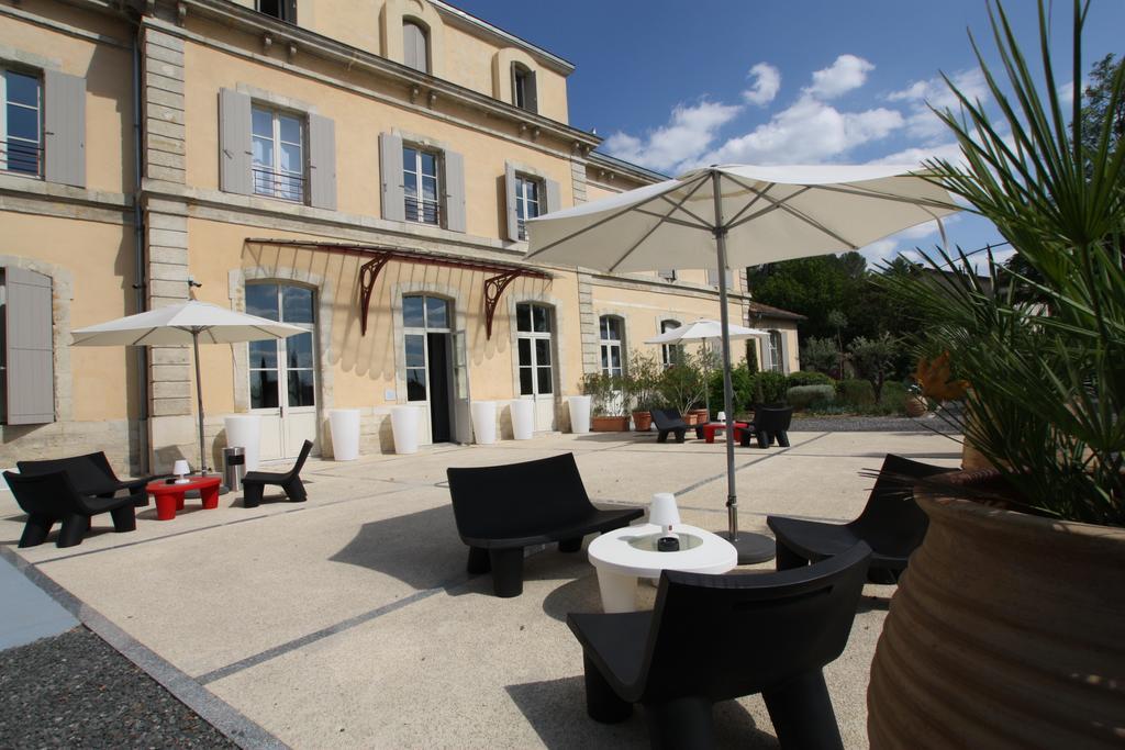 Hotel Estelou Sommières Kültér fotó