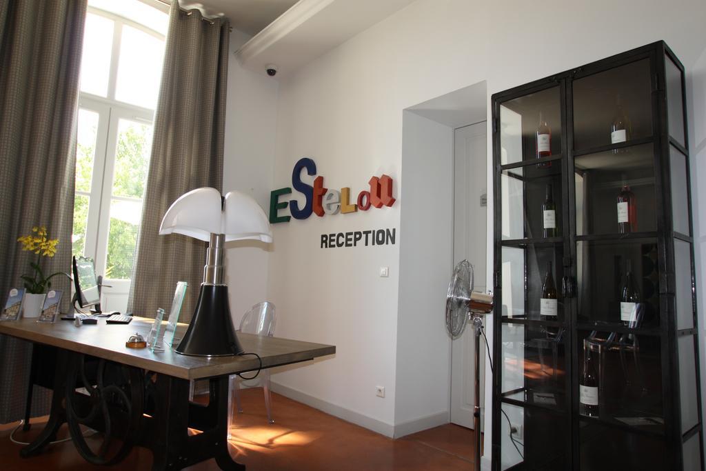 Hotel Estelou Sommières Kültér fotó