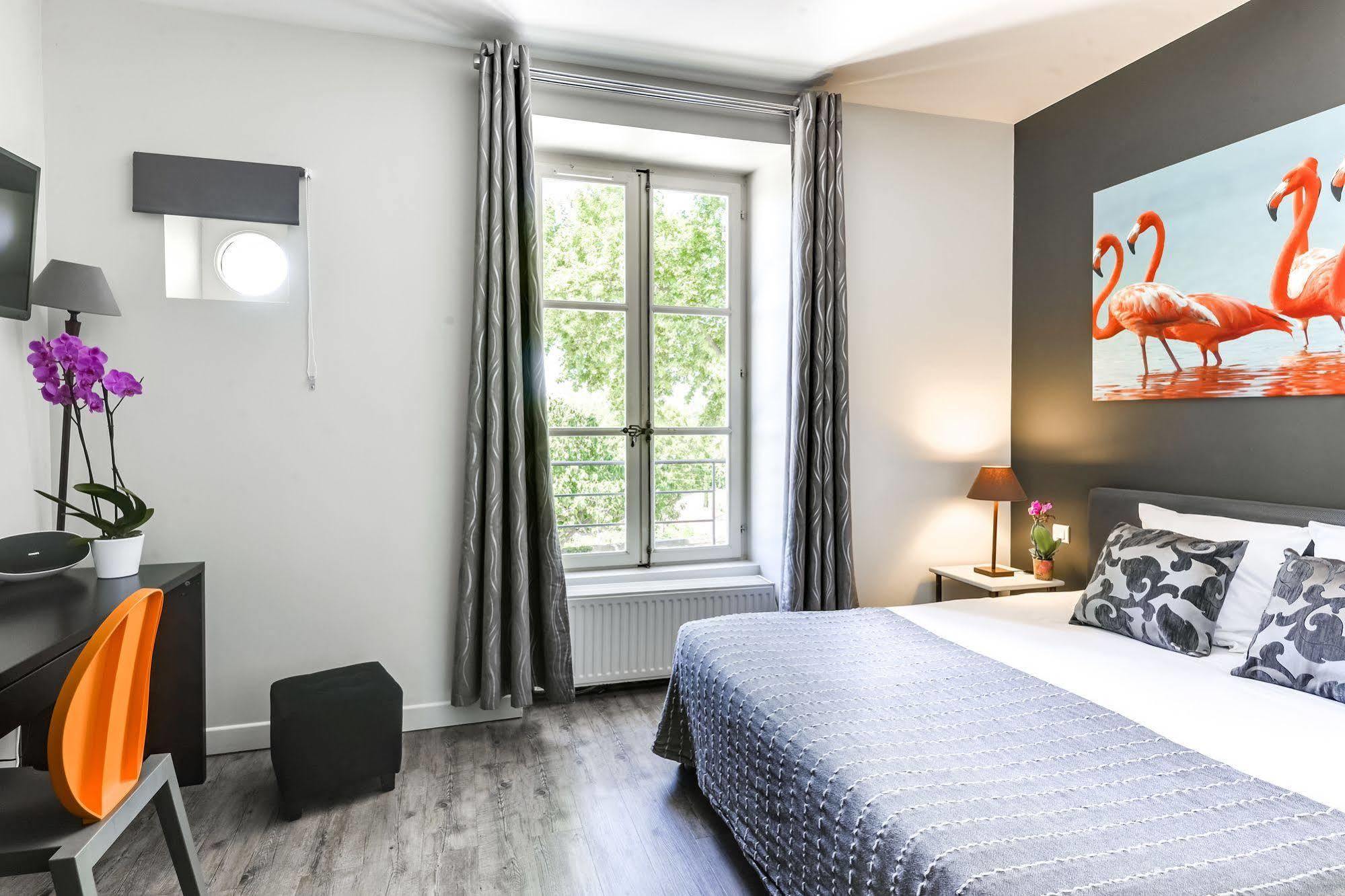 Hotel Estelou Sommières Kültér fotó